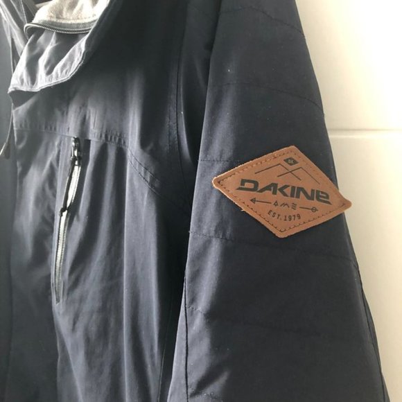 Dakine Gore-Tex Insulated Ski or Casual Jacket - Women's M - Picture 5 of 6